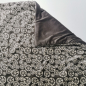 Preview: Kuscheldecke, taupe samt, taupe blumen creme 3-fach Fleece