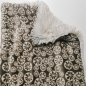 Preview: Relaxdecke superflauschig, creme, taupe blumen creme, 4-lagiger Wellness-Fleece