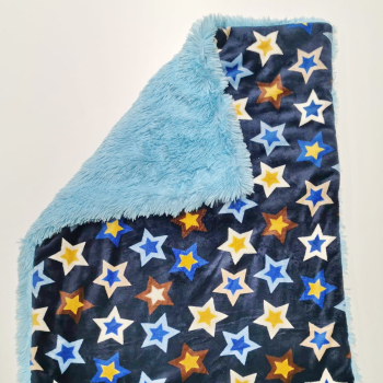 Relaxdecke superflauschig, hellblau-dundkelblau_Sterne_blau_beige_gelb 4-lagiger Wellness-Fleece