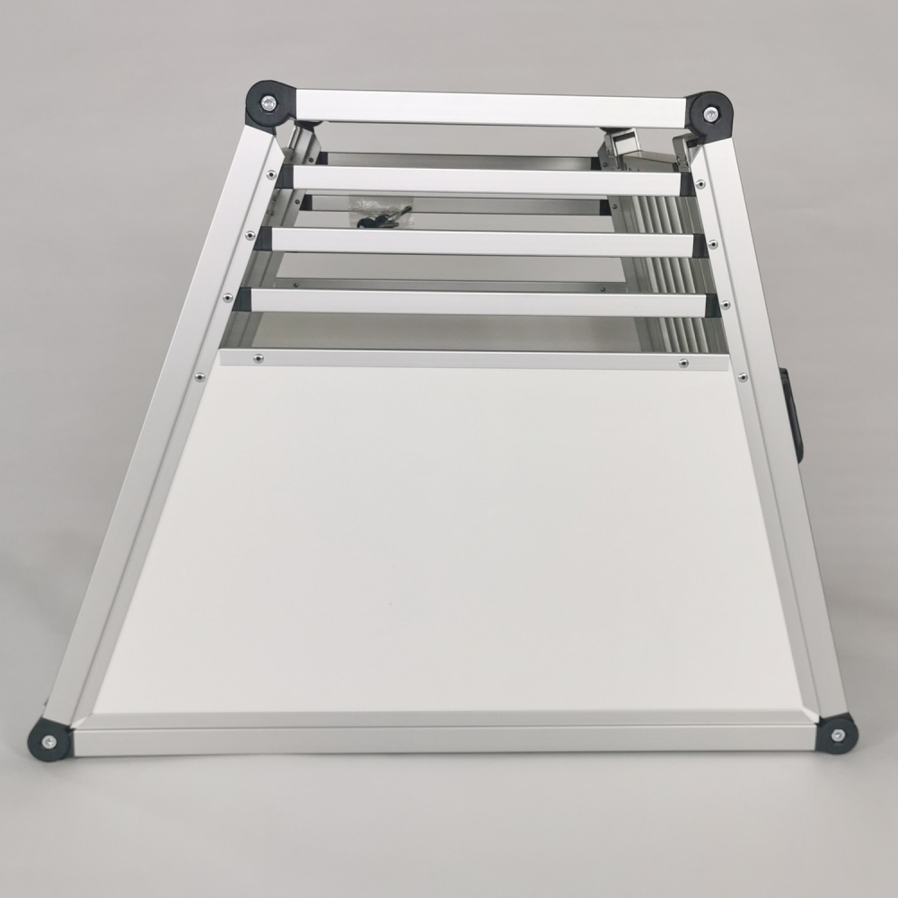 Hundebox Alu ADARUS¶ H 58cm¶ B 50cm¶ T 73cm