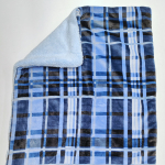 Kuscheldecke, hellblau zottel, karo blau, grau 3-fach Fleece